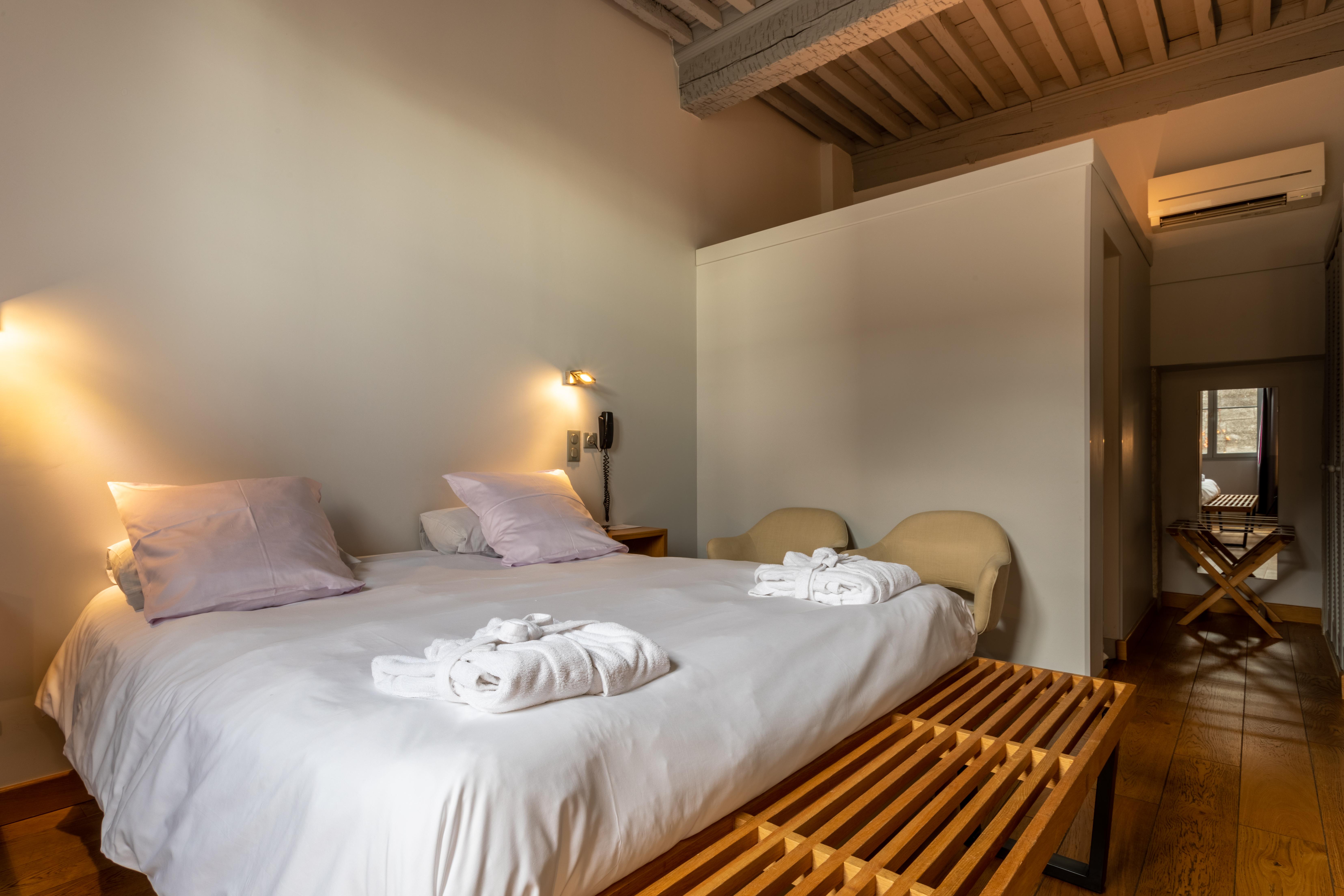 Boutique Hôtel Entraigues Uzès Exterior foto